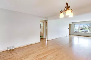 10108 Kilpatrick Ave, Oak Lawn, IL 60453 - Photo 11