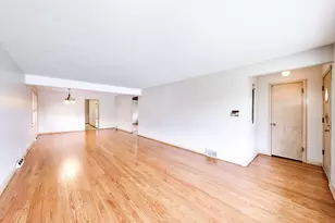 10108 Kilpatrick Ave, Oak Lawn, IL 60453 - Photo 7