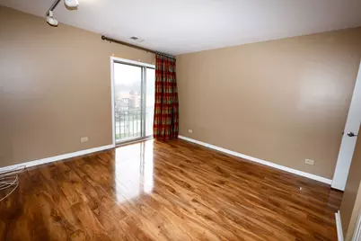 3950 Dundee Road #302, Northbrook, IL 60062 - Photo 5