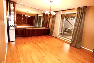 3950 Dundee Rd, Northbrook, IL 60062 - Photo 3