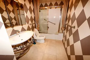 3950 Dundee Rd, Northbrook, IL 60062 - Photo 11