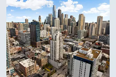 200 W Grand Avenue #903, Chicago, IL 60654 - Photo 29