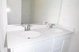 [Address not provided], Naperville, IL 60564 - Photo 15