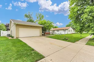 2007 Branch Rd, Champaign, IL 61821 - Photo 7