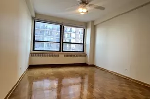 4180 N Marine Dr, Chicago, IL 60613 - Photo 7