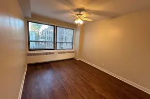4180 N Marine Dr, Chicago, IL 60613 - Photo 7