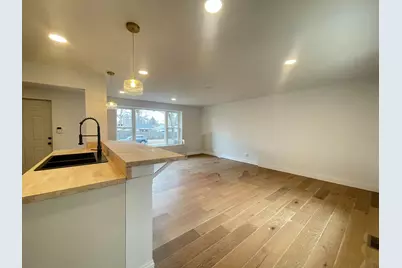 2521 120th Street, Blue Island, IL 60406 - Photo 3