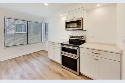 83C Thornhill Lane #c, Lake Barrington, IL 60010 - Photo 9