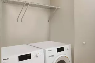 1320 N Lasalle St, Chicago, IL 60610 - Photo 7