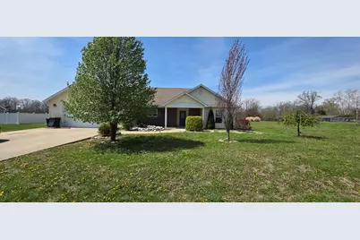 11213 Maggie Drive, Marion, IL 62959 - Photo 1