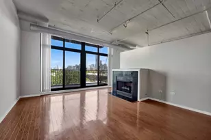 1525 S Sangamon St, Chicago, IL 60608 - Photo 3