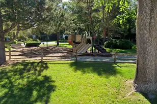 621 E Grove St, Arlington Heights, IL 60005 - Photo 59