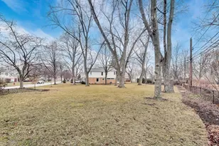 621 E Grove St, Arlington Heights, IL 60005 - Photo 45