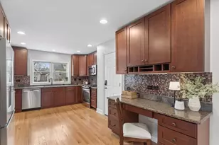 627 Grove Ave, Deerfield, IL 60015 - Photo 5