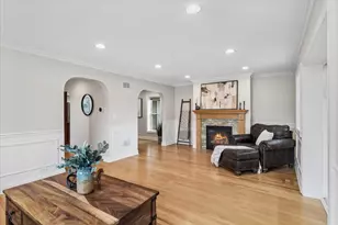 627 Grove Ave, Deerfield, IL 60015 - Photo 11