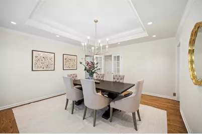 2407 Iroquois Road, Wilmette, IL 60091 - Photo 11