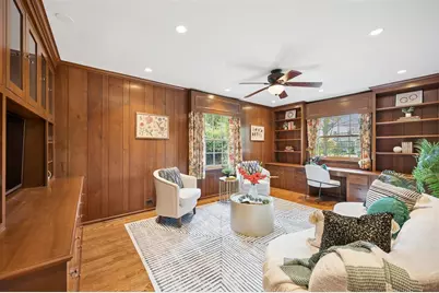 2407 Iroquois Road, Wilmette, IL 60091 - Photo 21