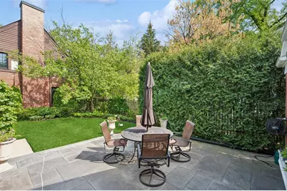 2407 Iroquois Road, Wilmette, IL 60091 - Photo 29