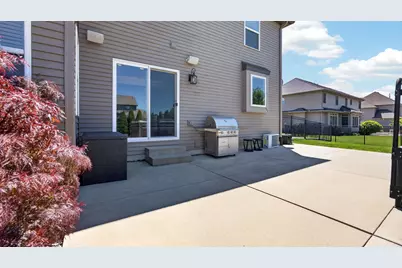 8 Flint Court, Bloomington, IL 61705 - Photo 49