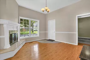 464 S Independence St, Monticello, IL 61856 - Photo 7
