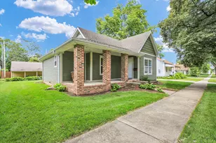464 S Independence St, Monticello, IL 61856 - Photo 3