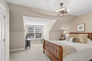 225 5th St, Libertyville, IL 60048 - Photo 13