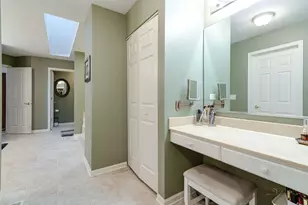1695 Natures Way, Lindenhurst, IL 60046 - Photo 27