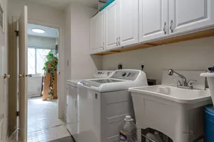 1009 Hampton Ct, McHenry, IL 60050 - Photo 17