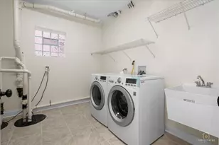 3326 S Lituanica Ave, Chicago, IL 60608 - Photo 29