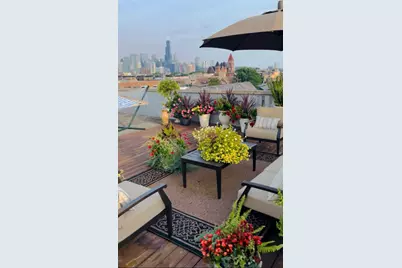 1446 W Cortez Avenue #4W, Chicago, IL 60642 - Photo 23