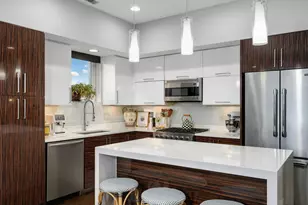 1446 W Cortez Ave, Chicago, IL 60642 - Photo 9