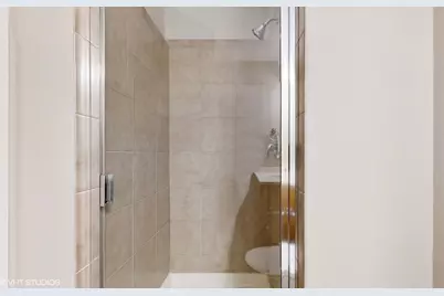 210 S Des Plaines Street #907, Chicago, IL 60661 - Photo 9