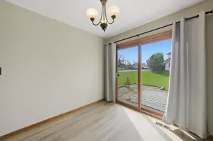 7770 Bristol Park Dr, Tinley Park, IL 60477 - Photo 15