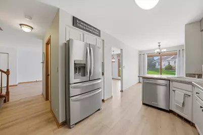 7770 Bristol Park Drive, Tinley Park, IL 60477 - Photo 13