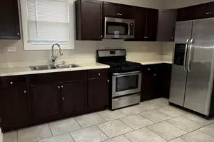 137 N East Ave, Aurora, IL 60505 - Photo 7