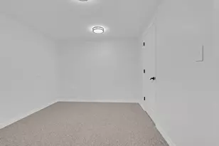 141 Manchester Ct, Buffalo Grove, IL 60089 - Photo 33