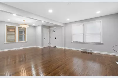 10644 S Eggleston Avenue, Chicago, IL 60628 - Photo 7