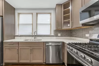 10644 S Eggleston Avenue, Chicago, IL 60628 - Photo 11