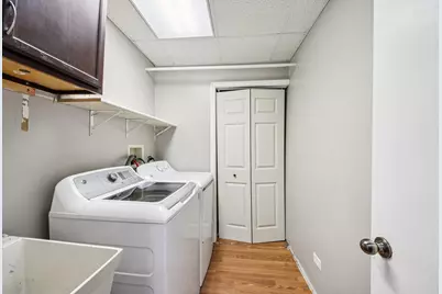 410 W Riverside Drive, Lakemoor, IL 60051 - Photo 21
