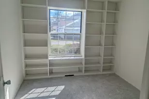 600 Eastview Ct, Schaumburg, IL 60193 - Photo 15