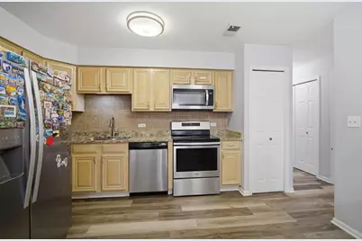 2113 Ammer Ridge Court #301, Glenview, IL 60025 - Photo 7