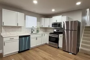 304 W 111th St, Chicago, IL 60628 - Photo 7