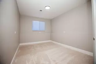 304 W 111th St, Chicago, IL 60628 - Photo 19