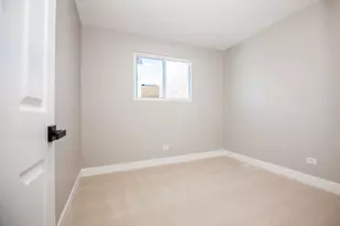 304 W 111th St, Chicago, IL 60628 - Photo 13