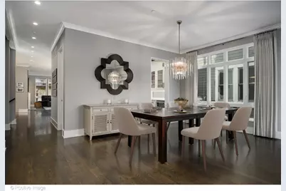 2107 W Bradley Place, Chicago, IL 60618 - Photo 7