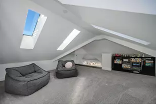 2107 W Bradley Pl, Chicago, IL 60618 - Photo 49