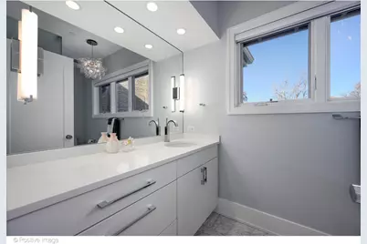 2107 W Bradley Place, Chicago, IL 60618 - Photo 41