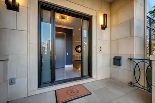 2107 W Bradley Pl, Chicago, IL 60618 - Photo 3