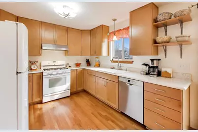 330 Martin Drive, Woodstock, IL 60098 - Photo 11