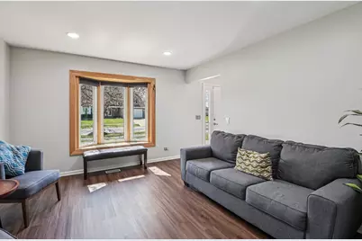 [Address not provided], Aurora, IL 60504 - Photo 5